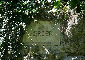 Herder-Gedenkstein